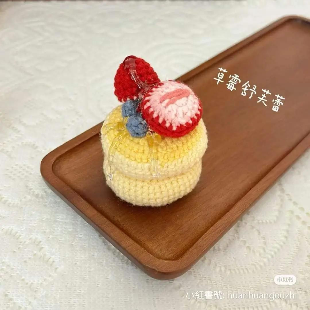 Fluffy Strawberry Shortcake Crochet Pattern Chart