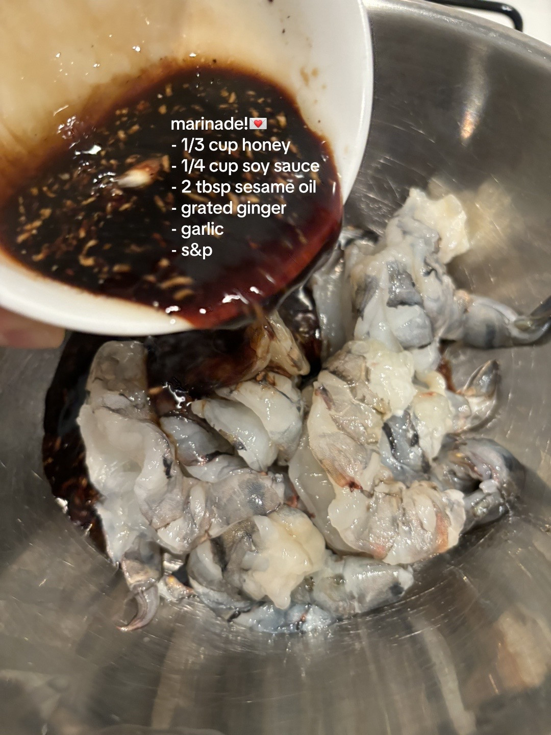 Foolproof Honey Garlic Shrimp: A Quick and Easy Dinner Recipe with Soy Sauce, Ginger, and Sesame Oil