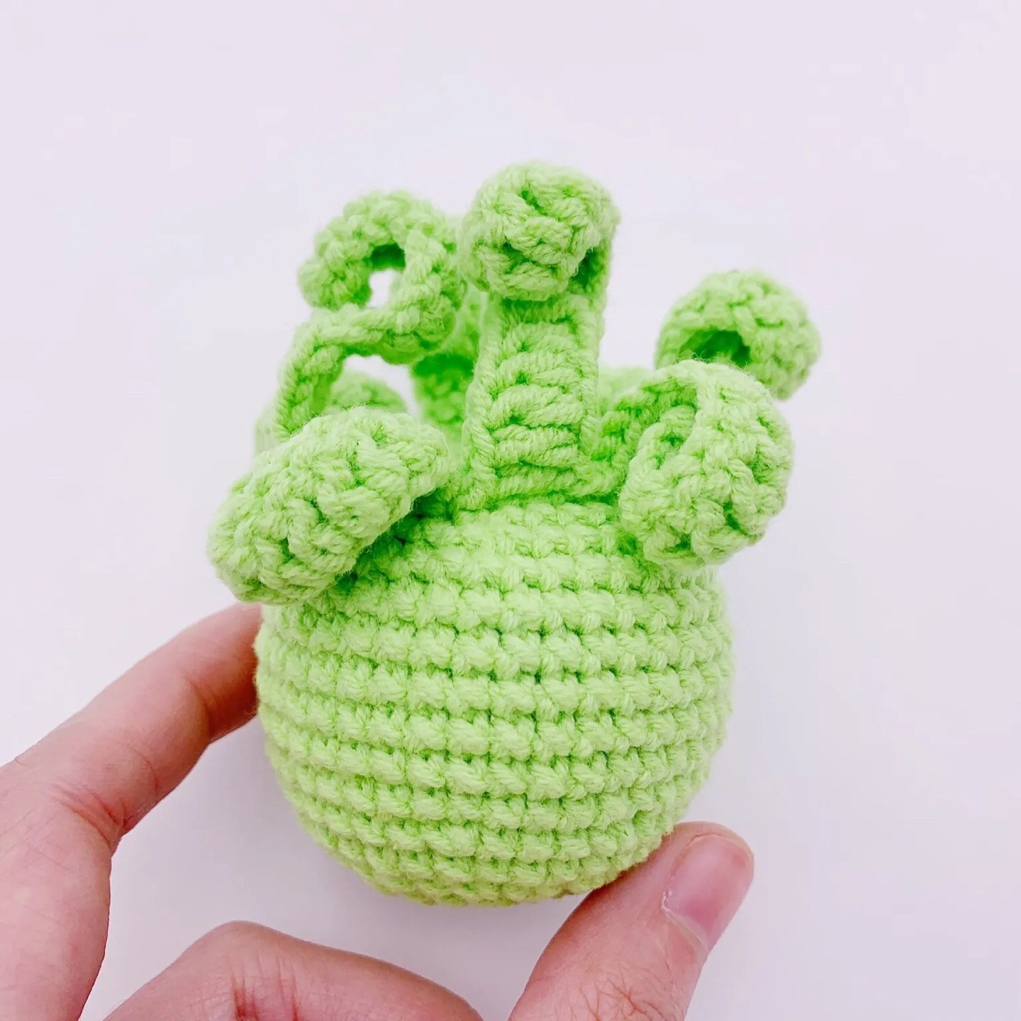 Free Amigurumi Pattern: Cute Green Octopus with Step-by-Step Instructions