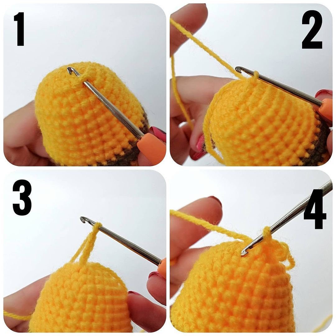 Free Crochet Pattern: Cute Amigurumi Bee with Bangs by @taty_knits