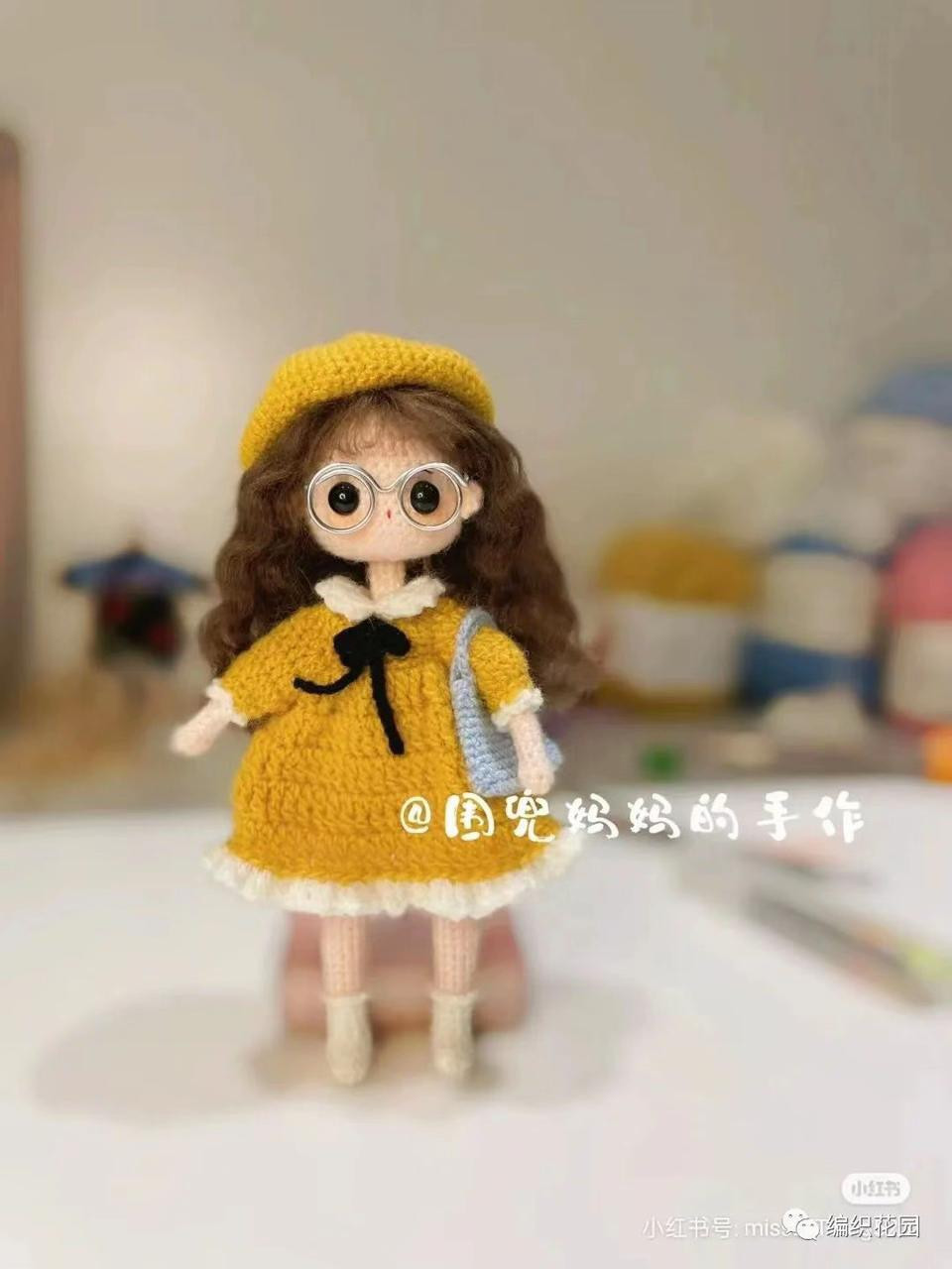 Free Crochet Pattern: Cute Doll Body and Clothes Chart