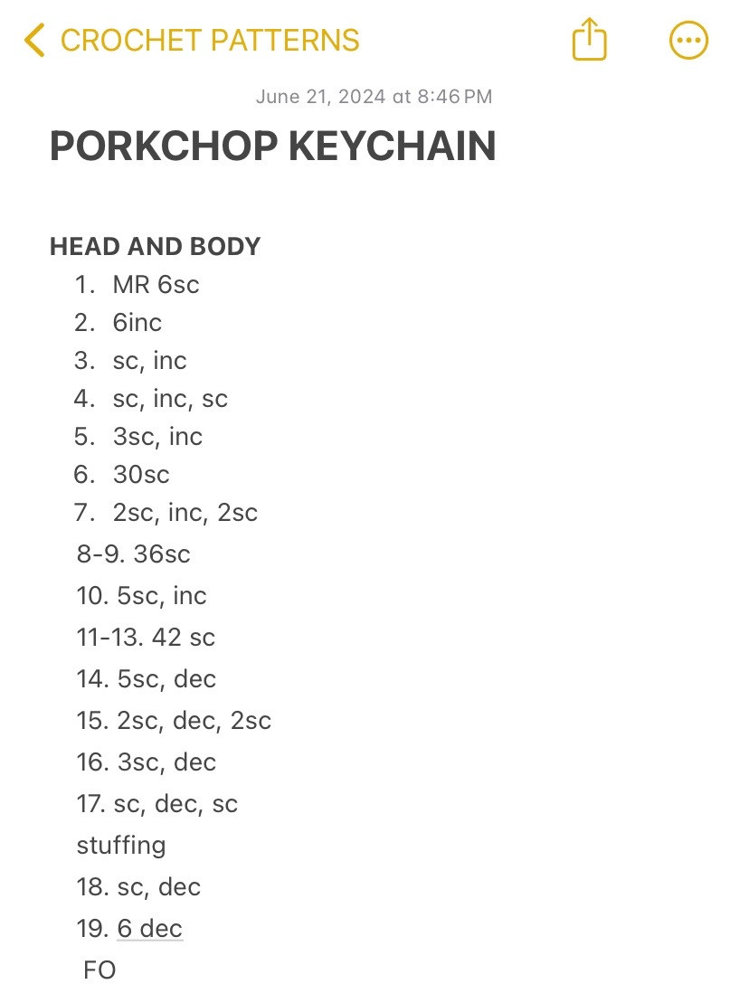 Free Crochet Pattern: Cute Pink Porkchop Pig Keychain Amigurumi