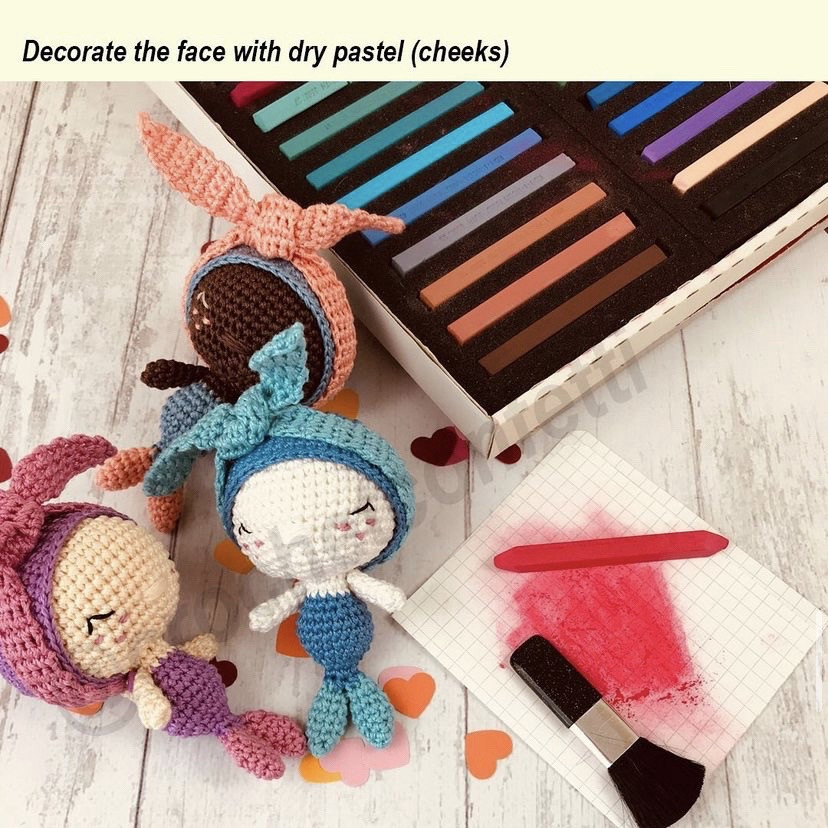 Free Crochet Pattern: Cute Sleeping Bunny Amigurumi Doll Tutorial