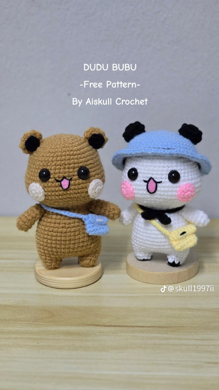 Free Crochet Pattern for DuDu and BuBu Amigurumi Bears