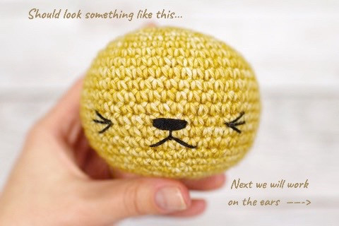 Free Crochet Pattern: Long-Legged Cat Amigurumi Tutorial