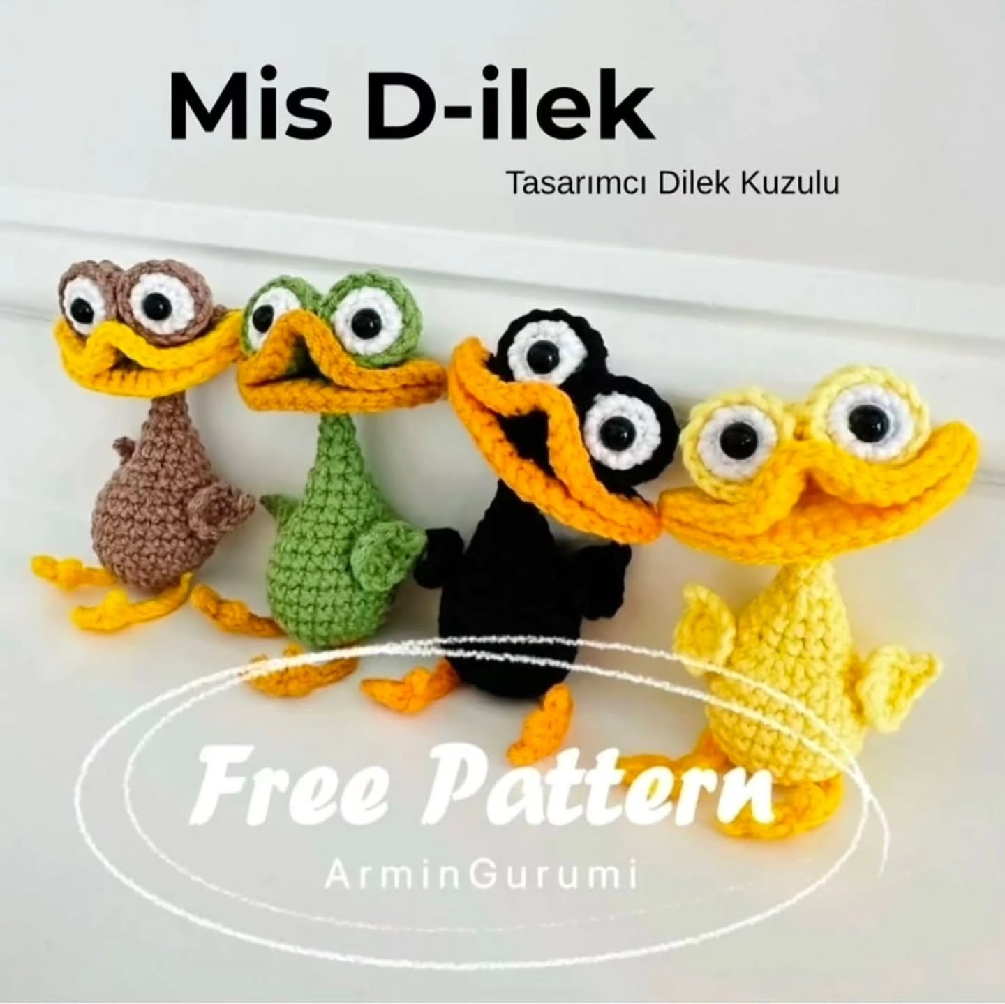 Free Crochet Pattern: Mis D-ilek Amigurumi Keychain by ArminGurumi