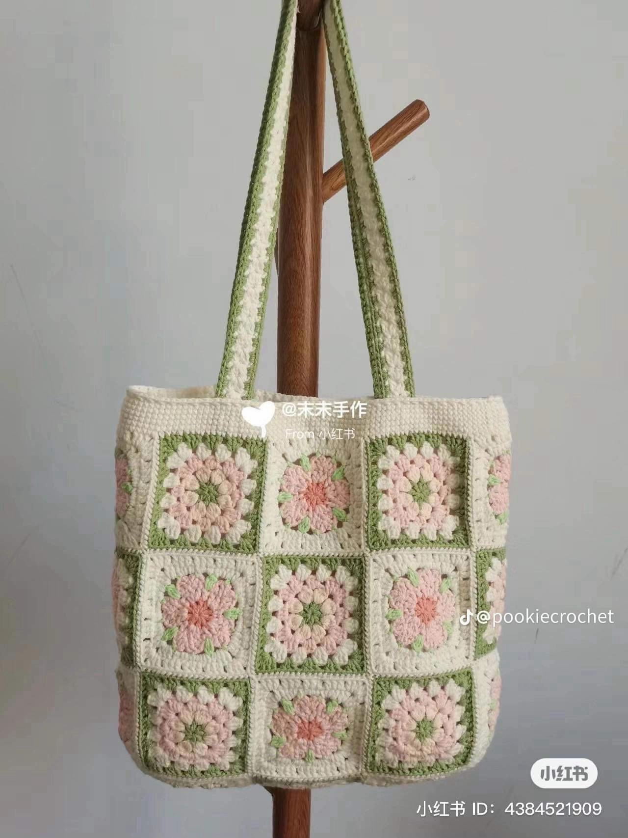 Free Crochet Pattern: Pastel Flower Granny Square Tote Bag Chart with Handle Instructions