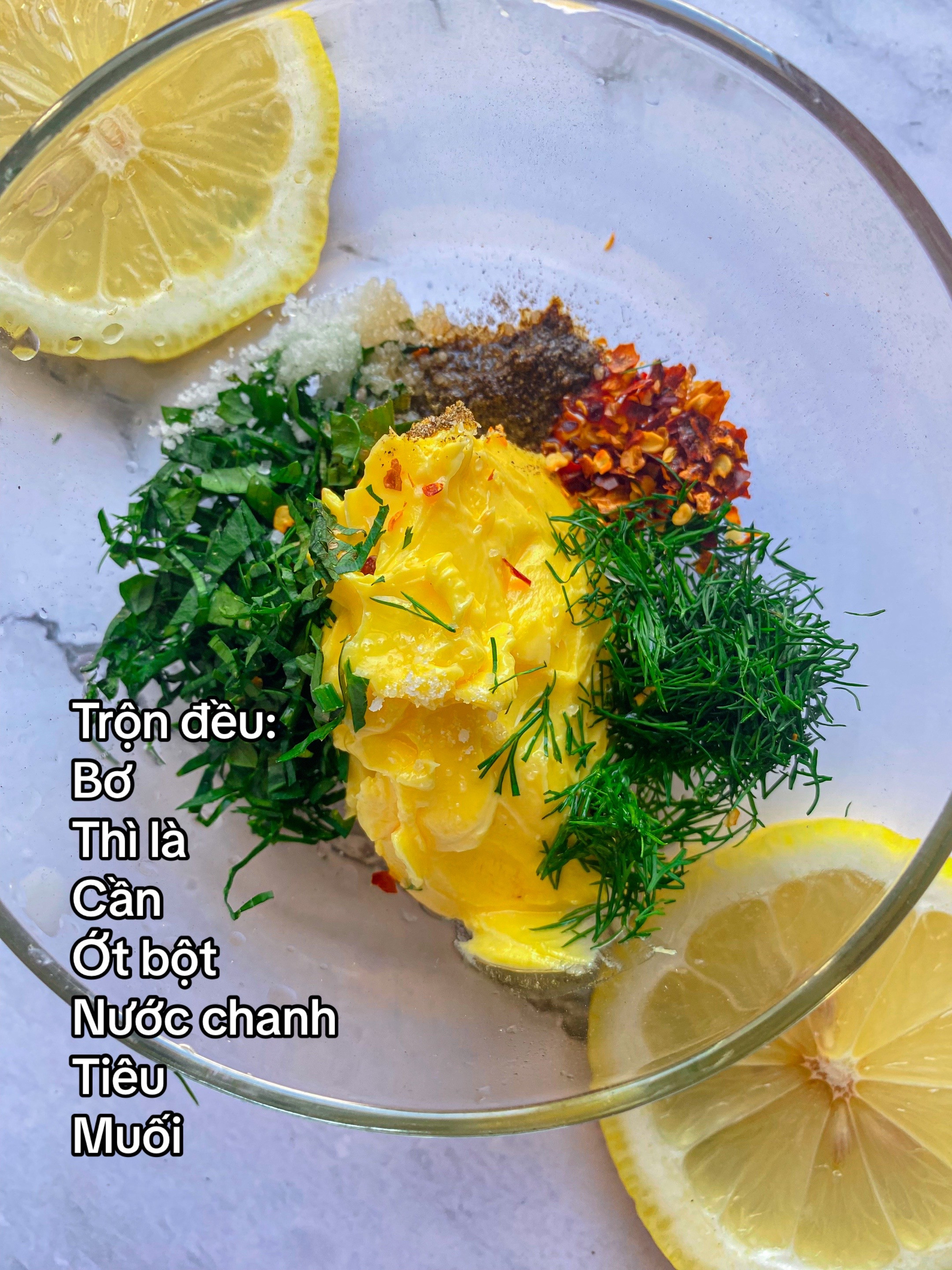 Gà bơ tỏi Hy Lạp ăn kèm khoai tây áp chảo