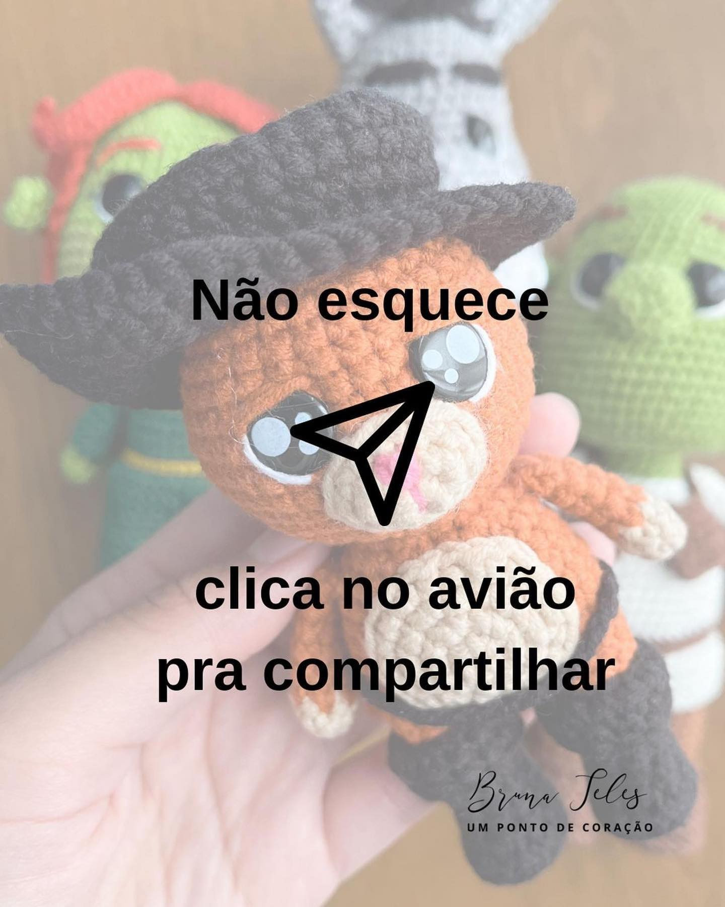 Gato de botas padrão gratuito amigurumi