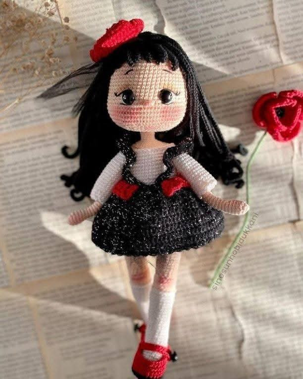 Gelinçik Elora Crochet Doll Pattern with Black Dress and Red Flower