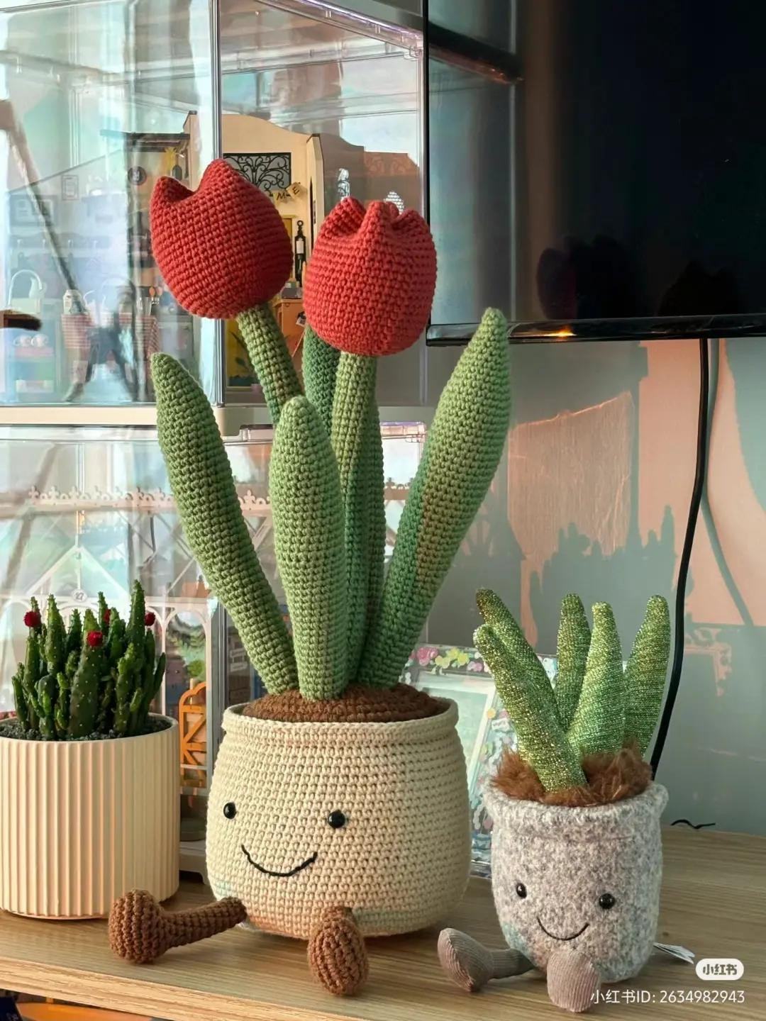 Giant Crochet Tulip Potted Plant Pattern with Smiley Face Pot