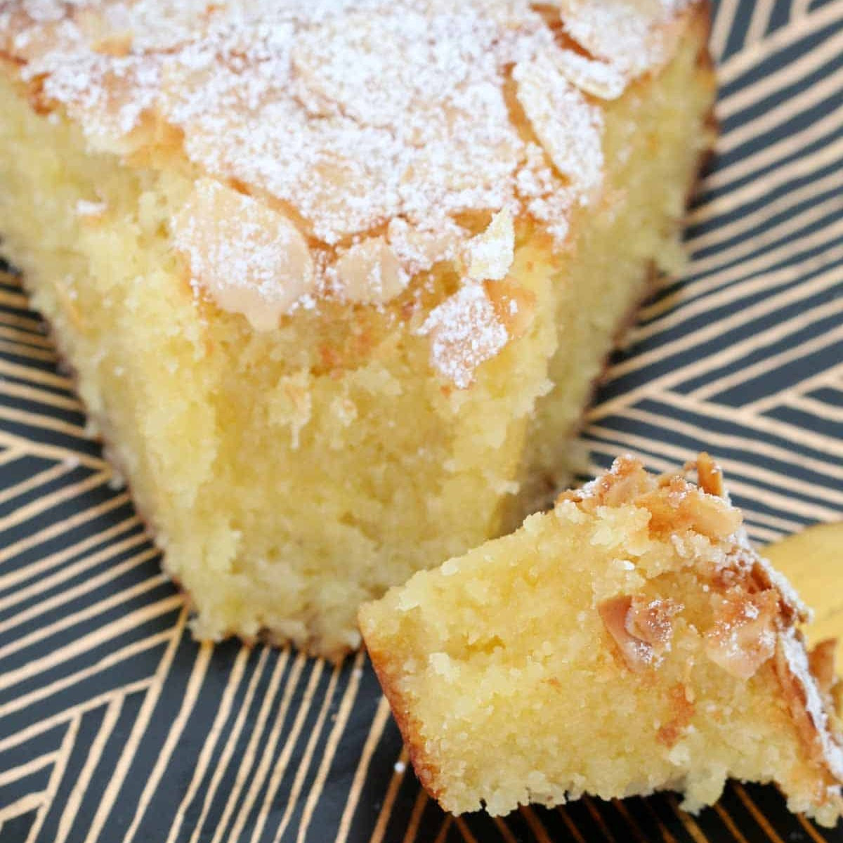 Gluten-Free Almond & Coconut Cake: No Flour, One Bowl Recipe