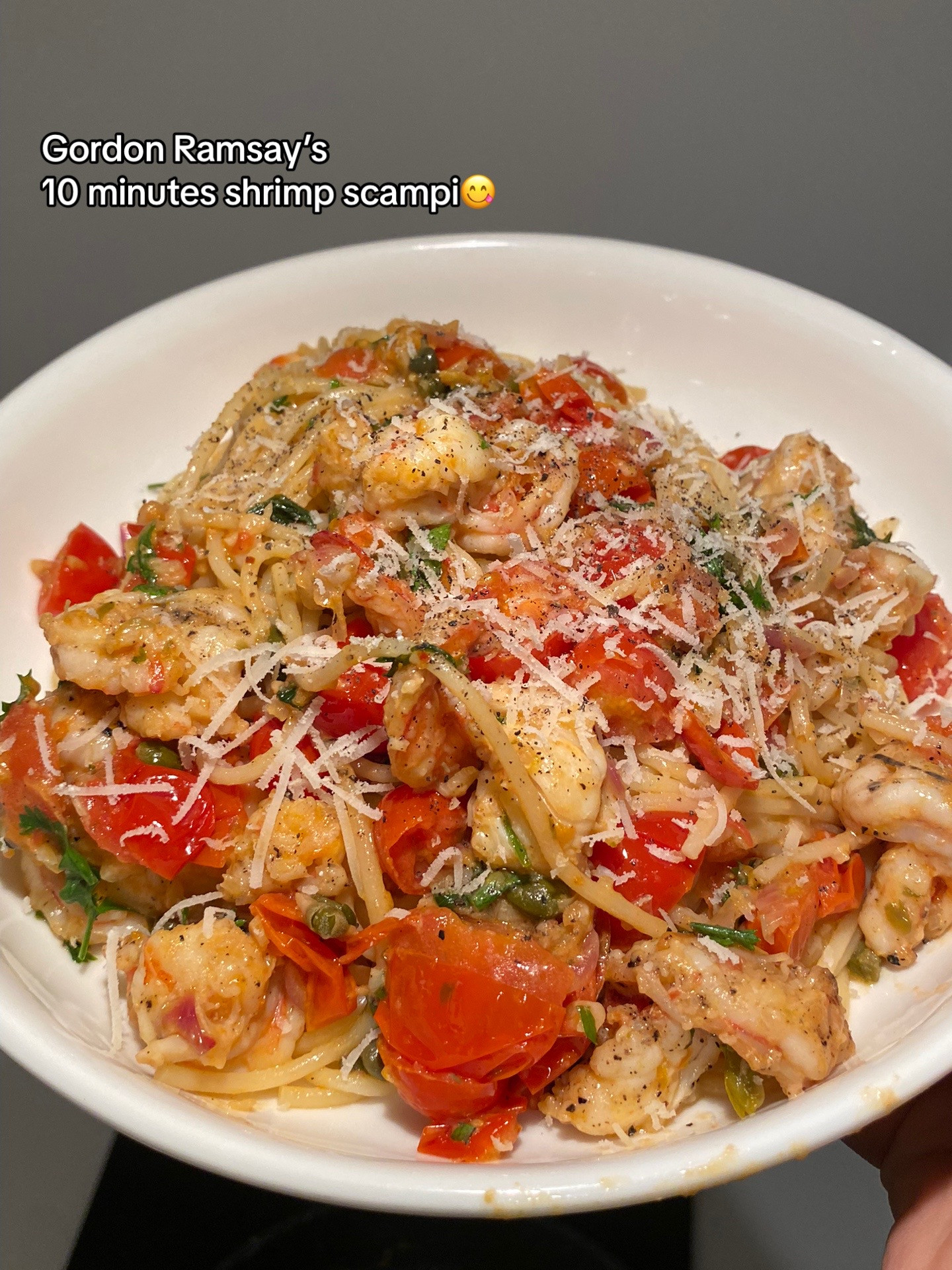 Gordon Ramsay's 10 minutes shrimp scampi pasta recipe with cherry tomatoes and parmesan cheese