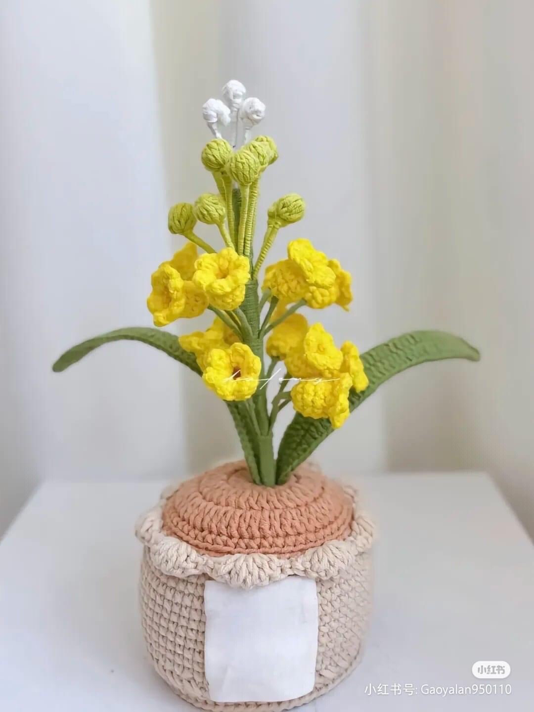 Grape Hyacinth Potted Plant Crochet Pattern Tutorial