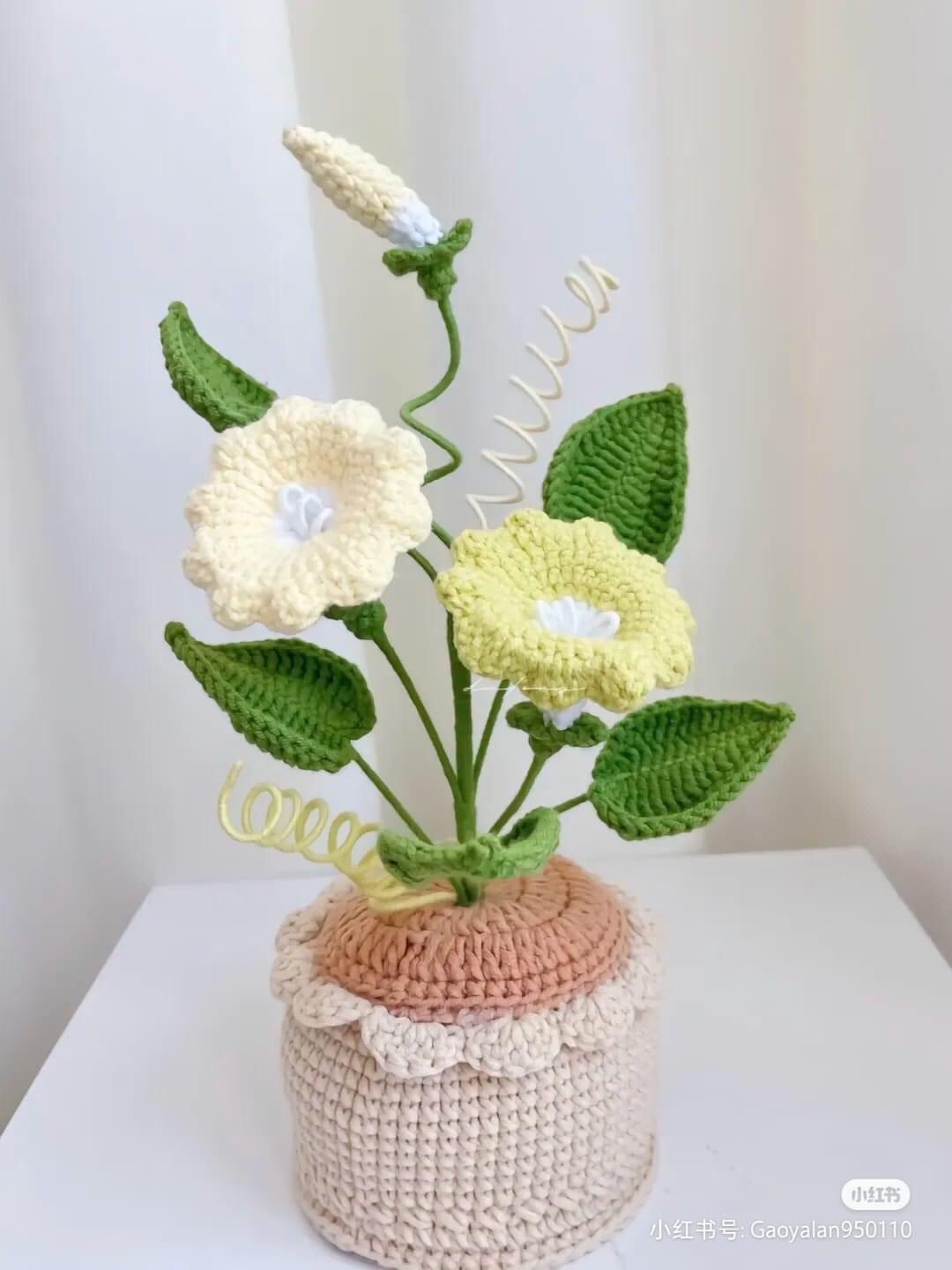 Grape Hyacinth Potted Plant Crochet Pattern Tutorial