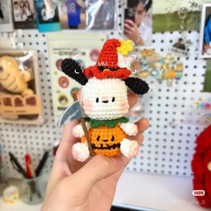 Halloween Crochet Puppy with Pumpkin Body Pattern