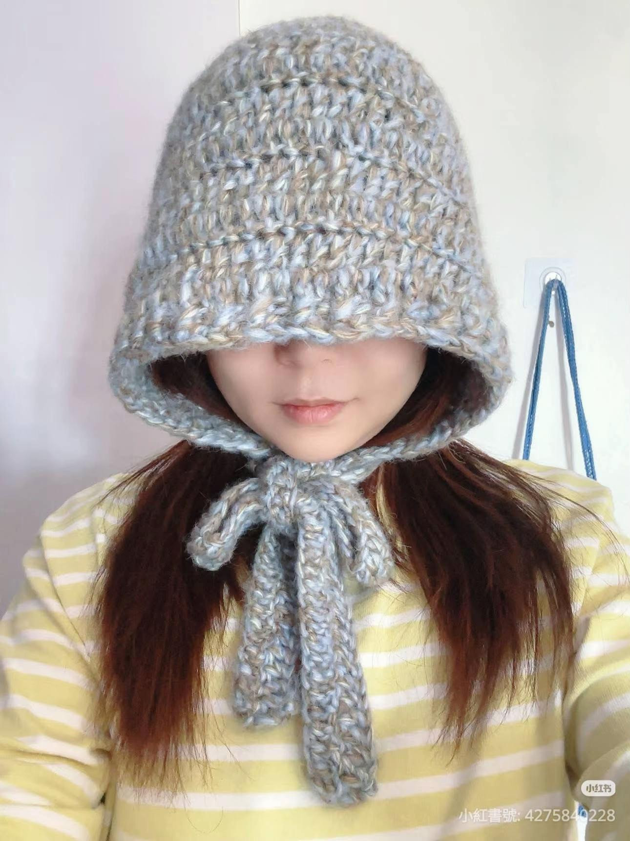 Handmade Chunky Grey Crochet Bucket Hat with Chin Straps Pattern