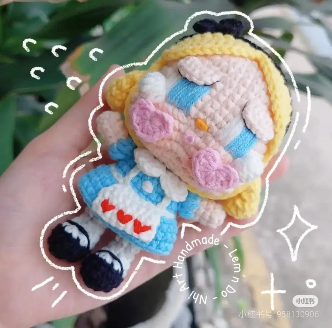 Handwritten Crochet Pattern for Cute Crying and Angry Dolls