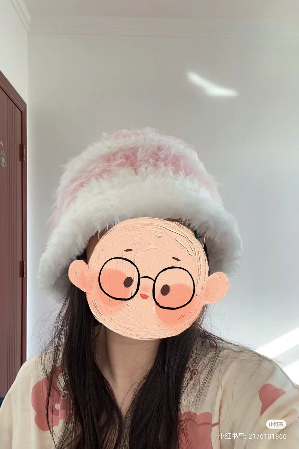 Handwritten Crochet Pattern for Fluffy Pink and White Fur Hat