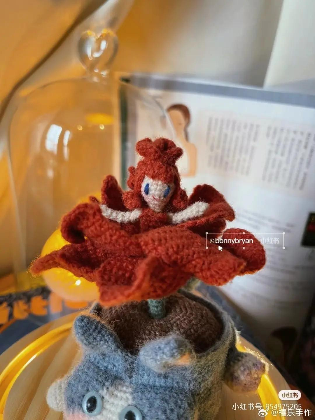 Handwritten Crochet Pattern for Rose Princess and Cat Pot