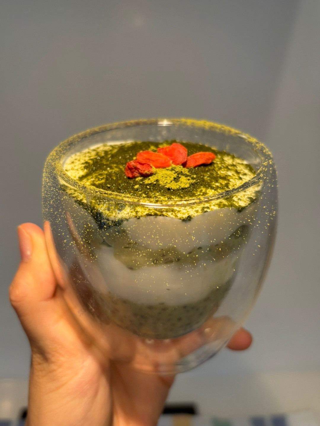 Healthy Matcha Tiramisu Overnight Oats Recipe with Chia Seeds, Yogurt and Goji Berries