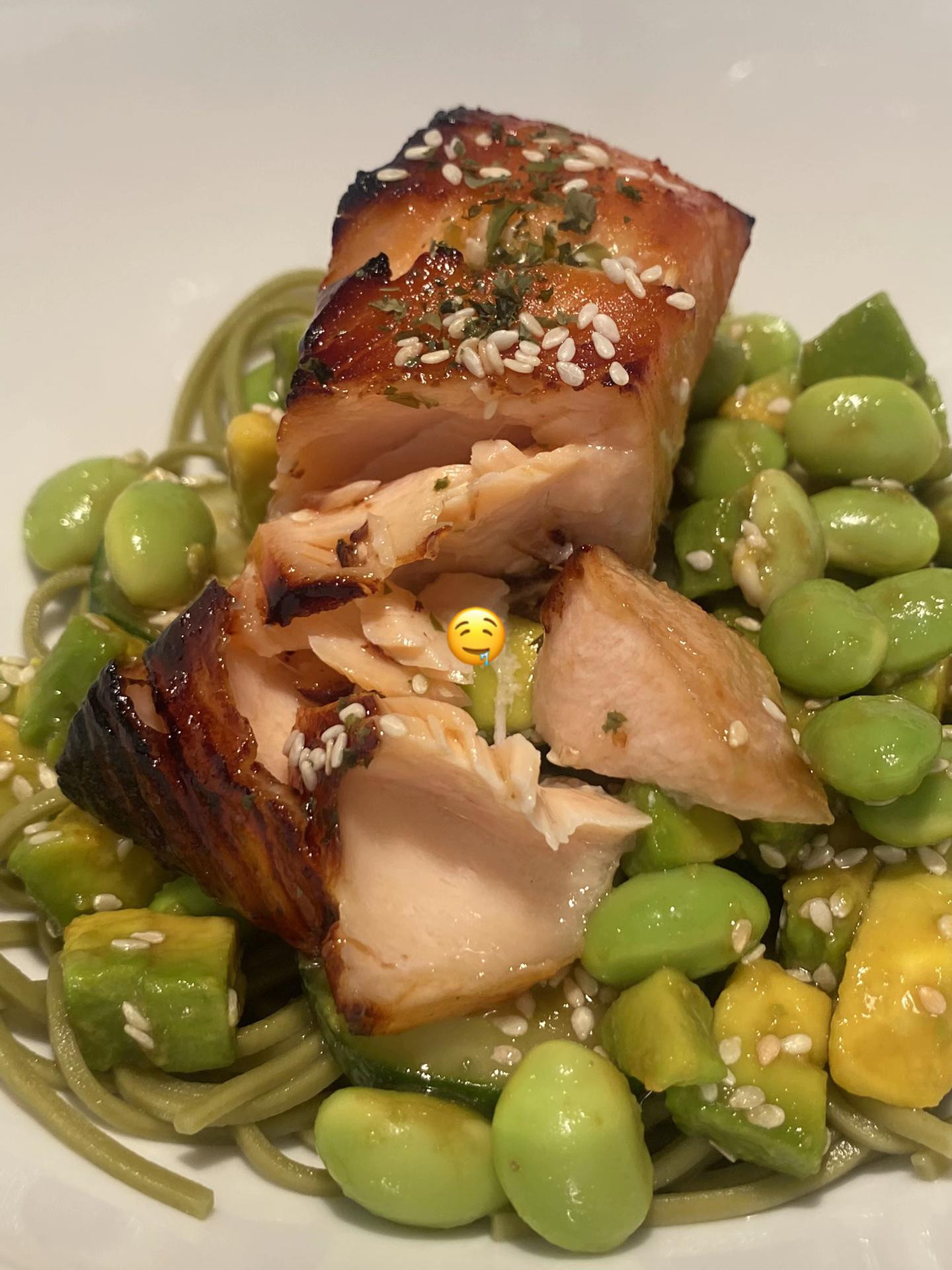 Healthy Miso Salmon Soba Noodle Salad with Edamame, Avocado, and Cucumber