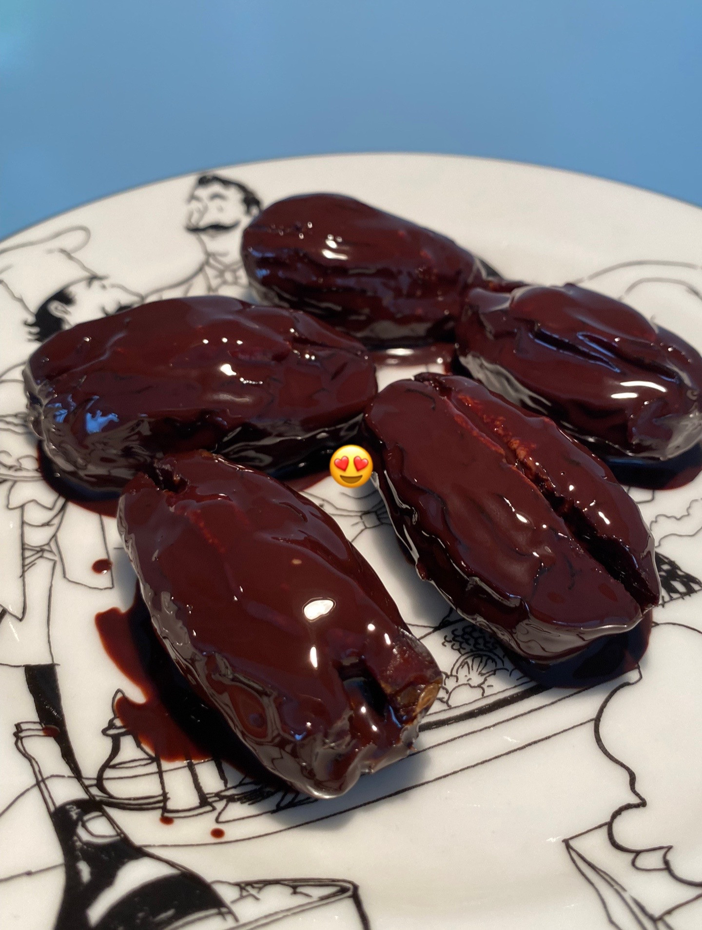 Healthy Ramadan Dessert: Dates Stuffed with Almond Butter and Dark Chocolate