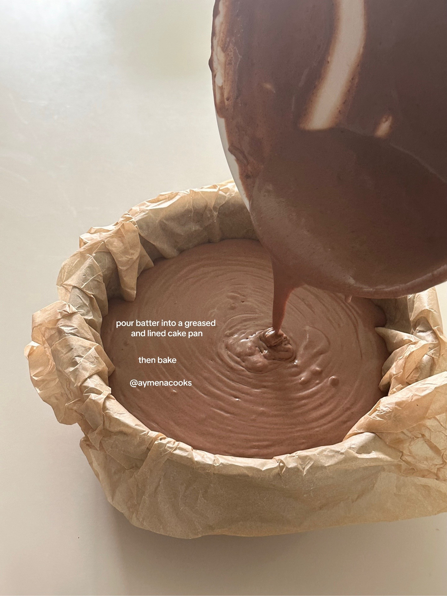 How to make a delicious chocolate burnt basque cheesecake with fresh strawberries