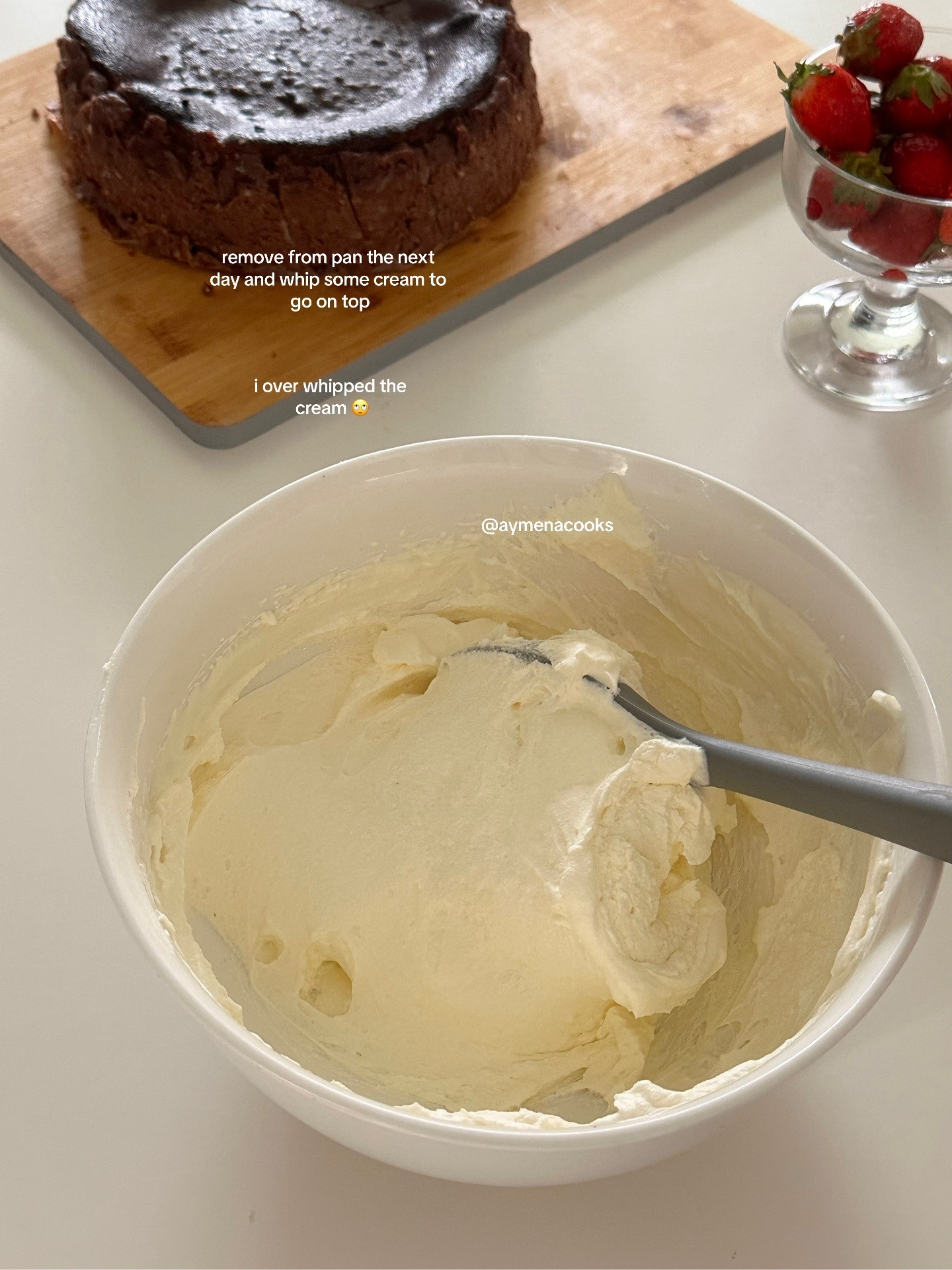 How to make a delicious chocolate burnt basque cheesecake with fresh strawberries