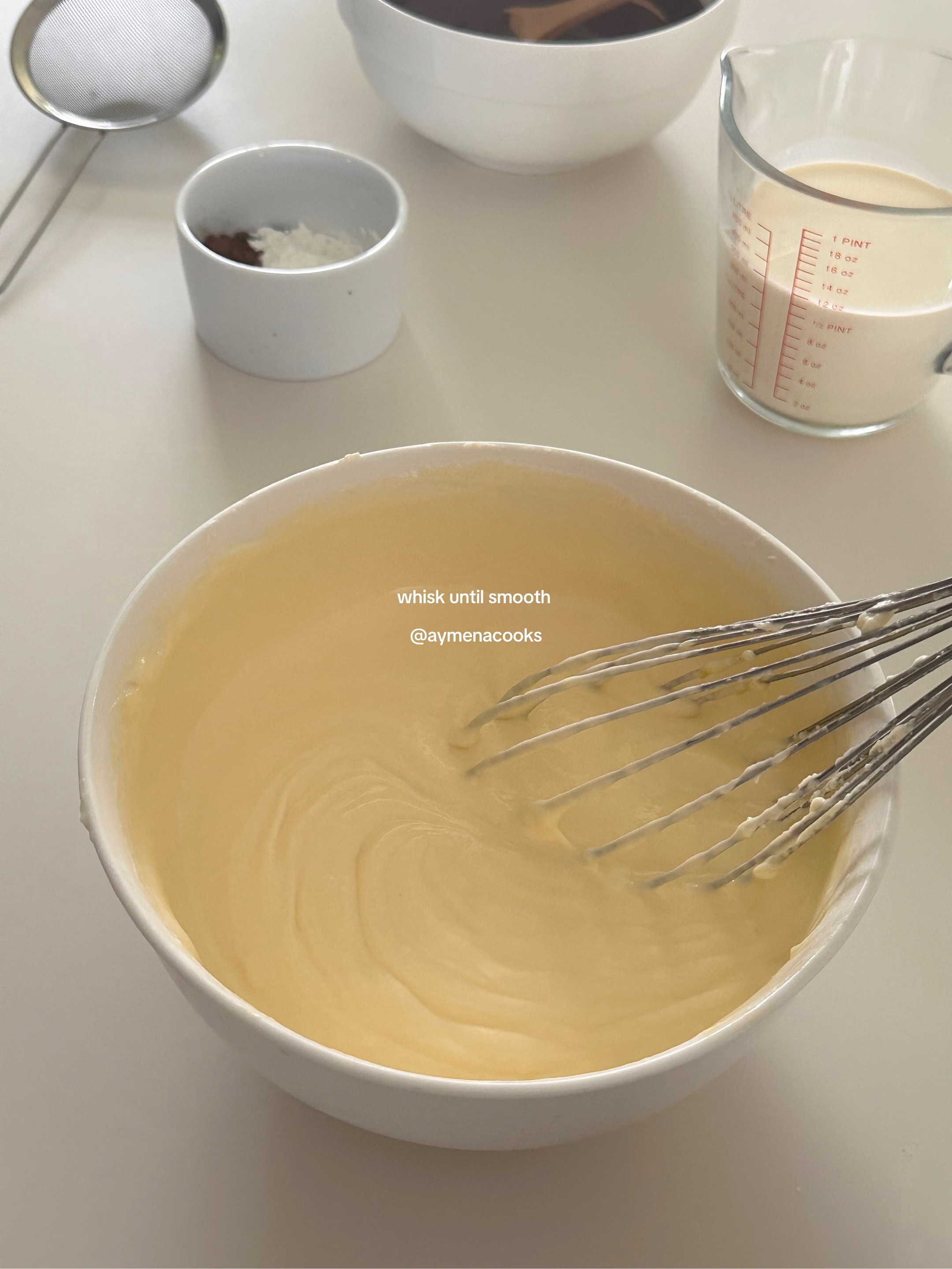 How to make a delicious chocolate burnt basque cheesecake with fresh strawberries