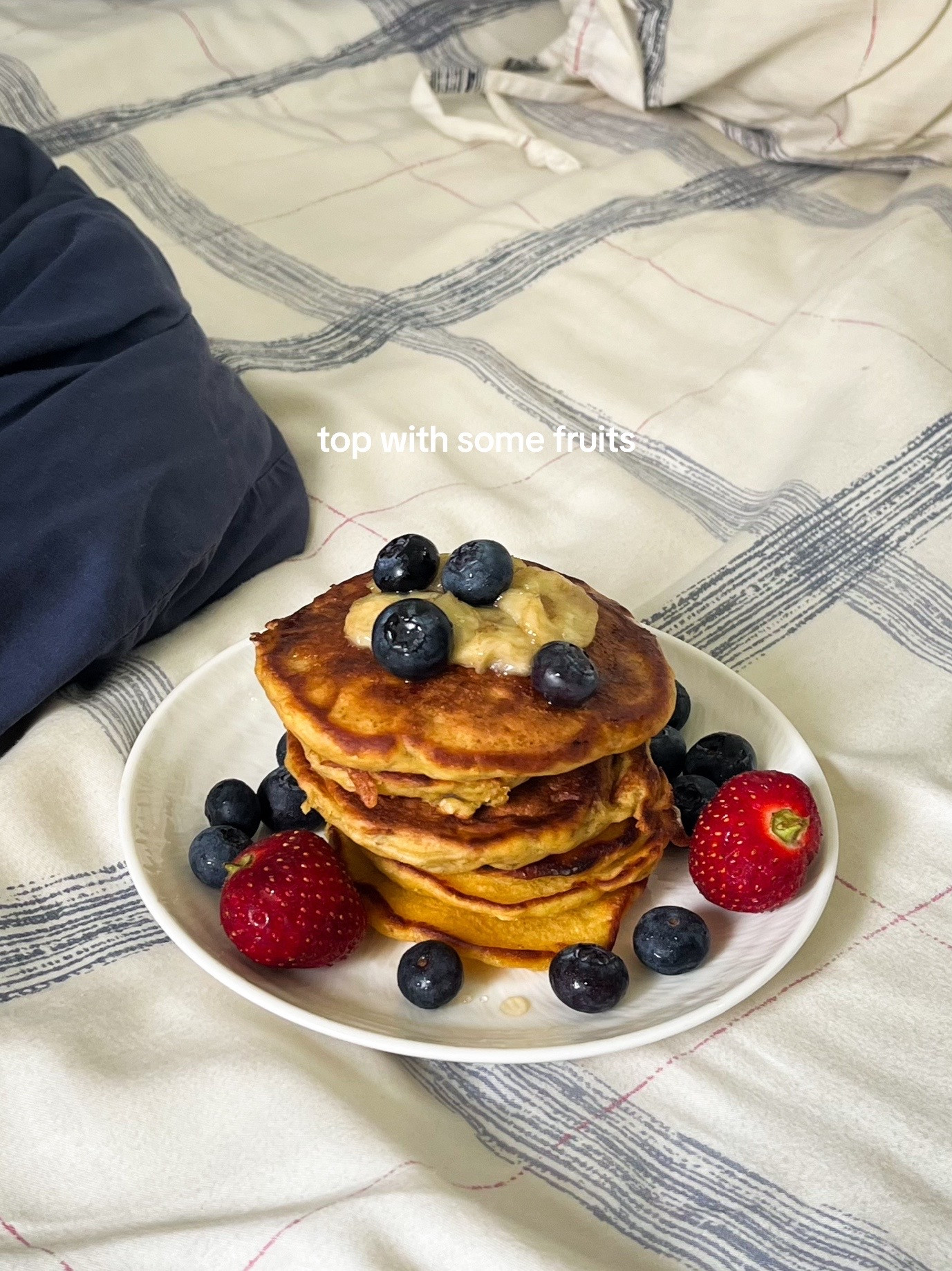 How to make banana pancakes with ripe bananas, yoghurt and egg