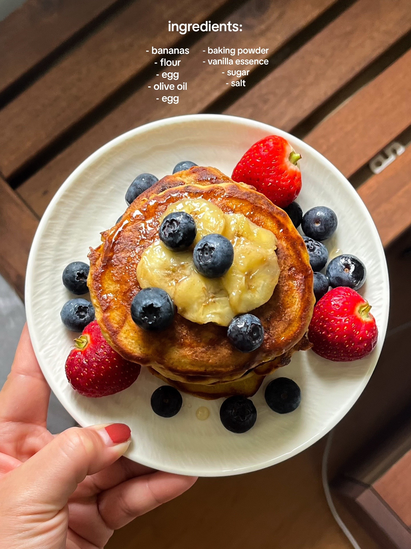 How to make banana pancakes with ripe bananas, yoghurt and egg