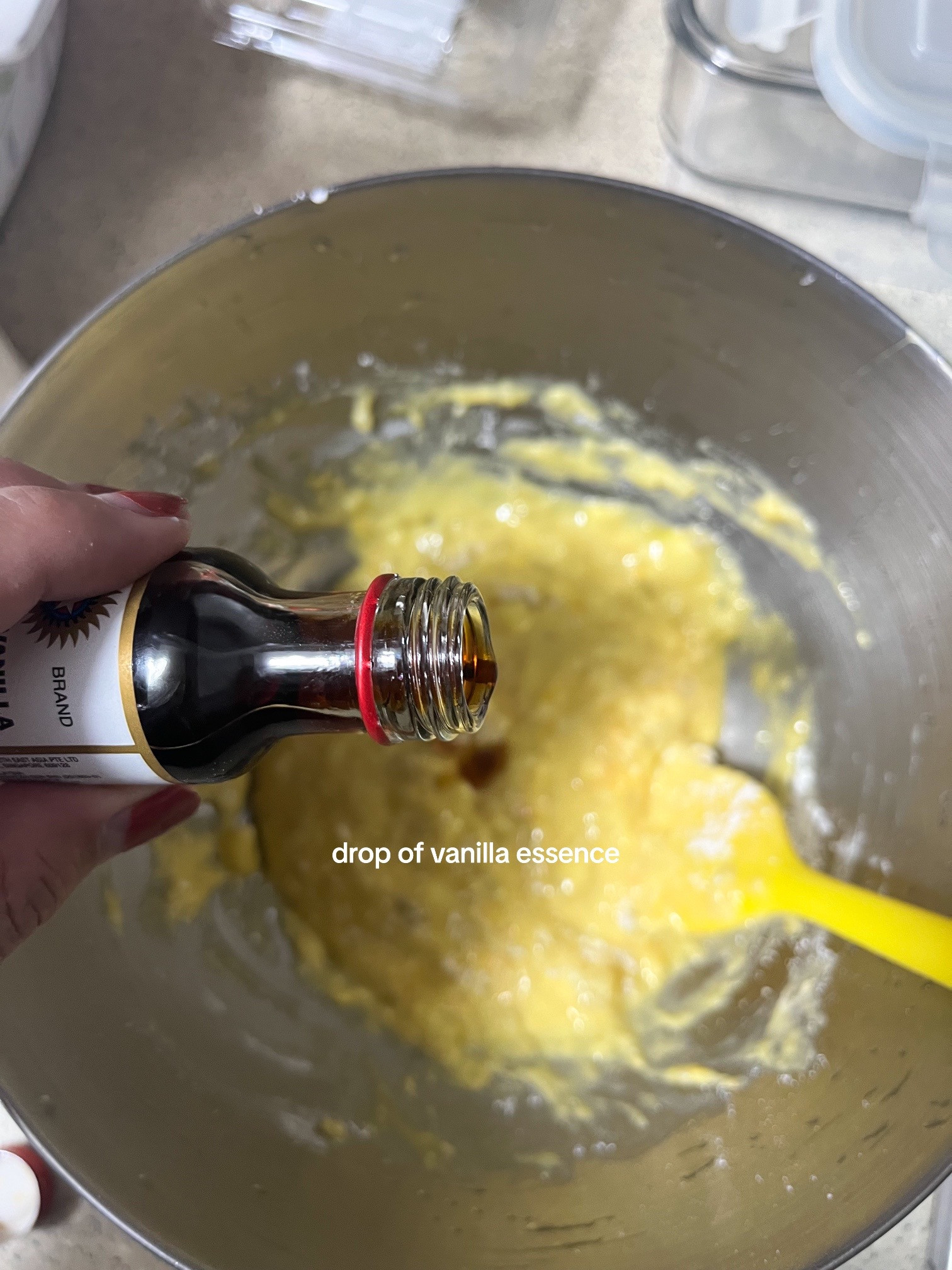 How to make banana pancakes with ripe bananas, yoghurt and egg