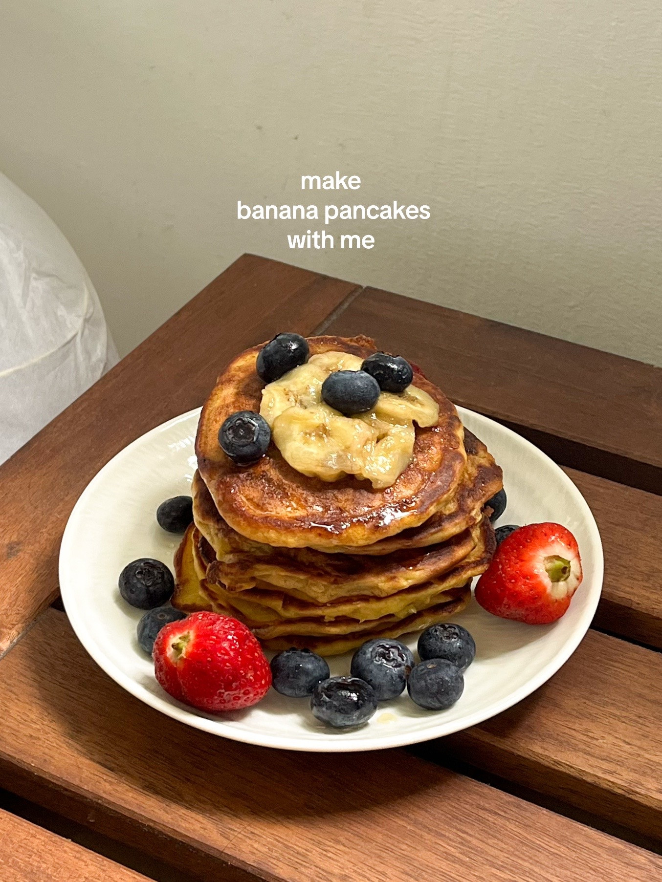 How to make banana pancakes with ripe bananas, yoghurt and egg
