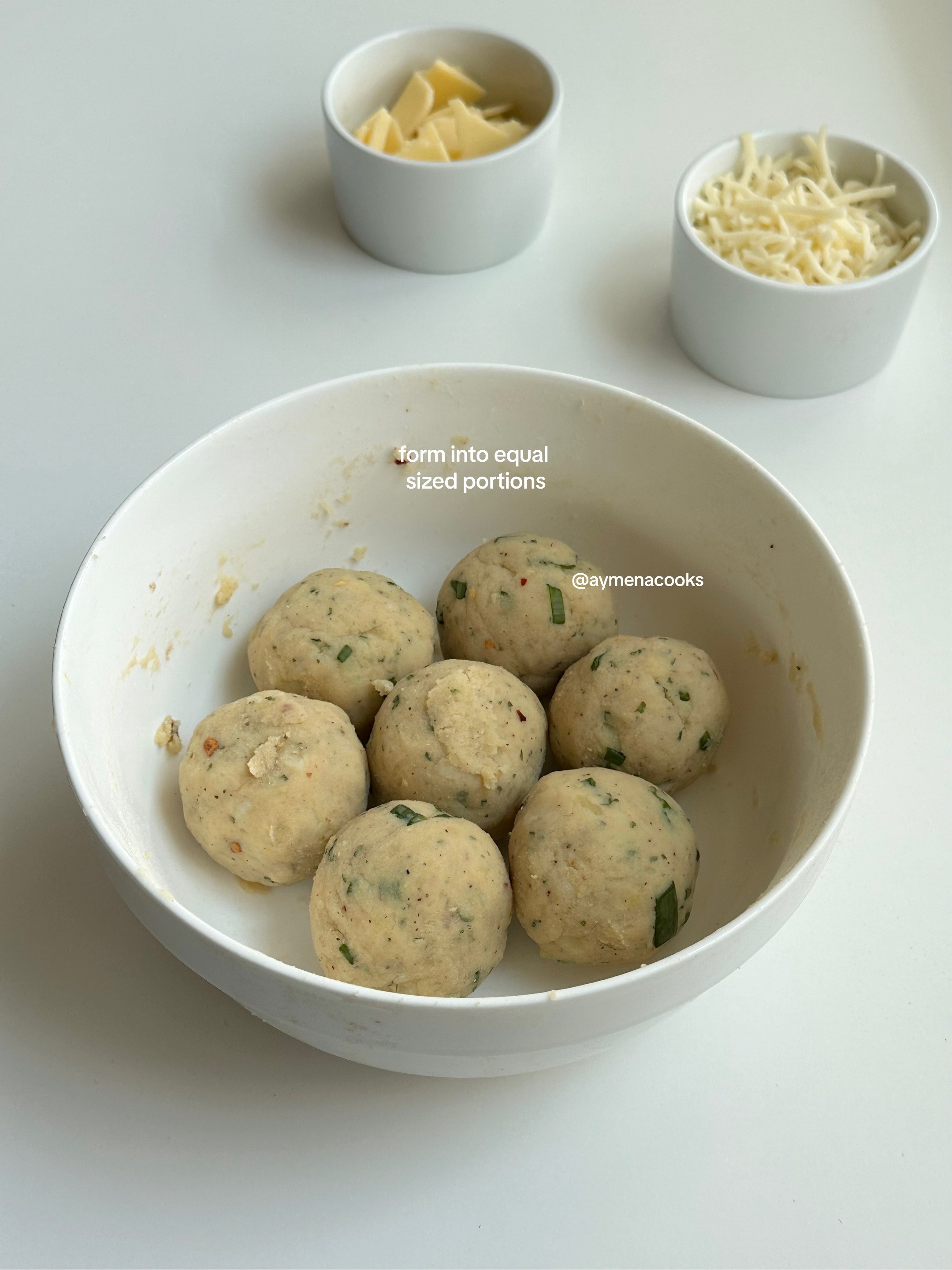 How to make crispy cheese and potato balls recipe with mashed potatoes, spices, spring onions and dipping sauce