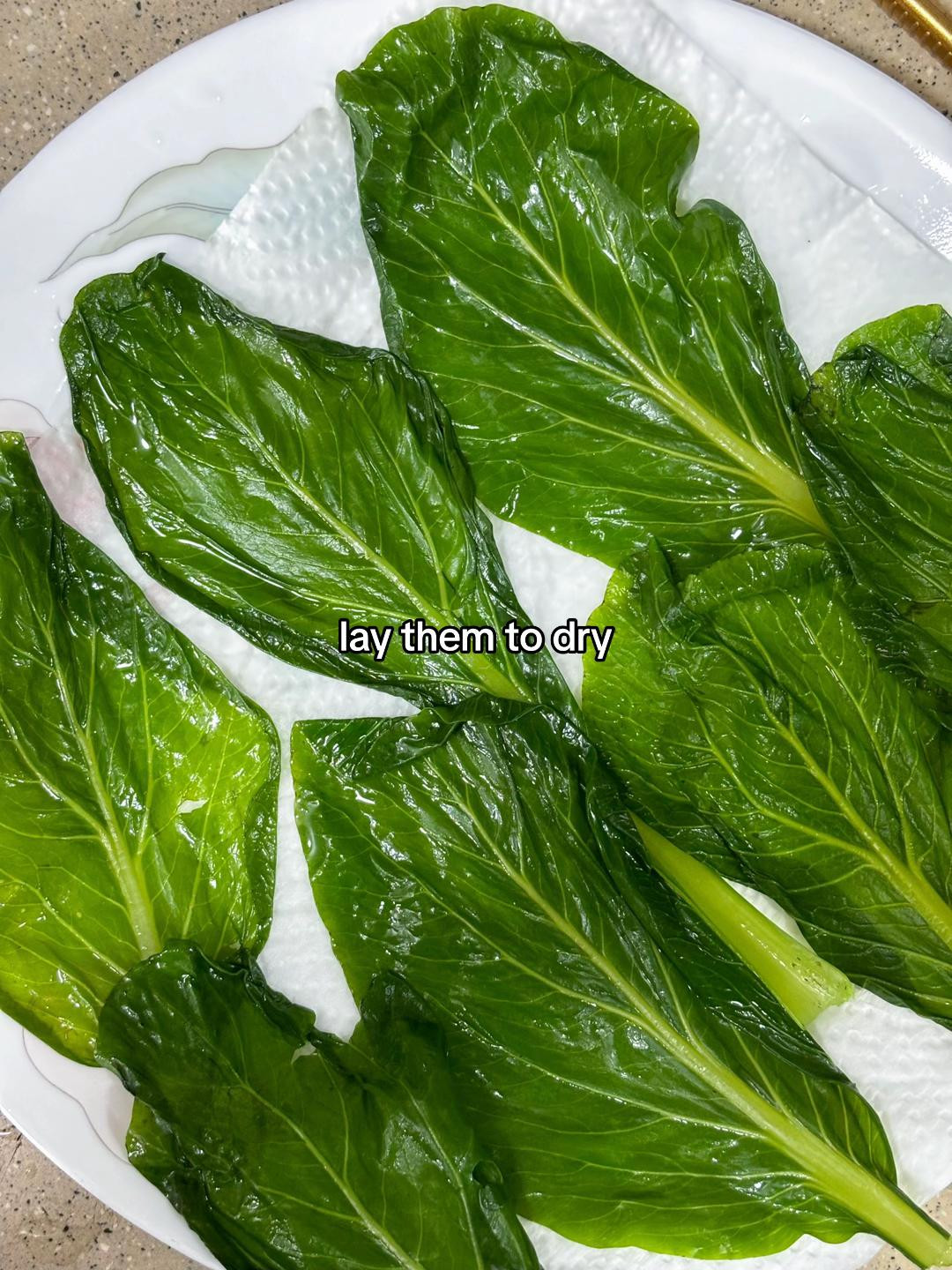 How to make cute green leaf wrapped temari sushi rice balls