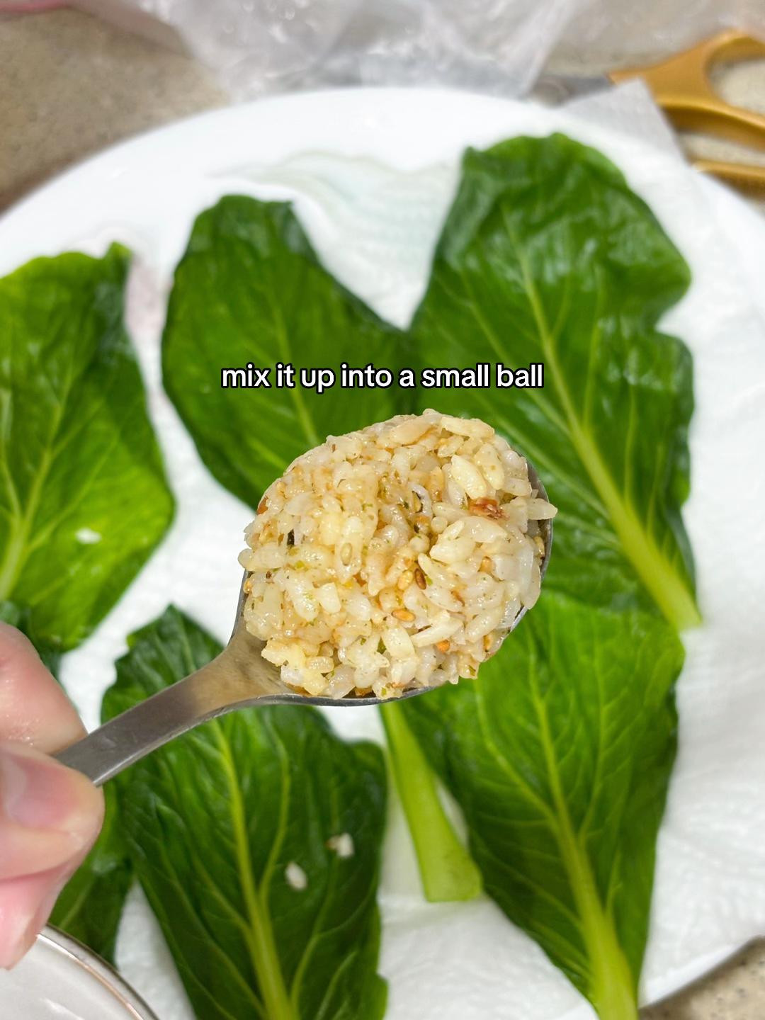 How to make cute green leaf wrapped temari sushi rice balls