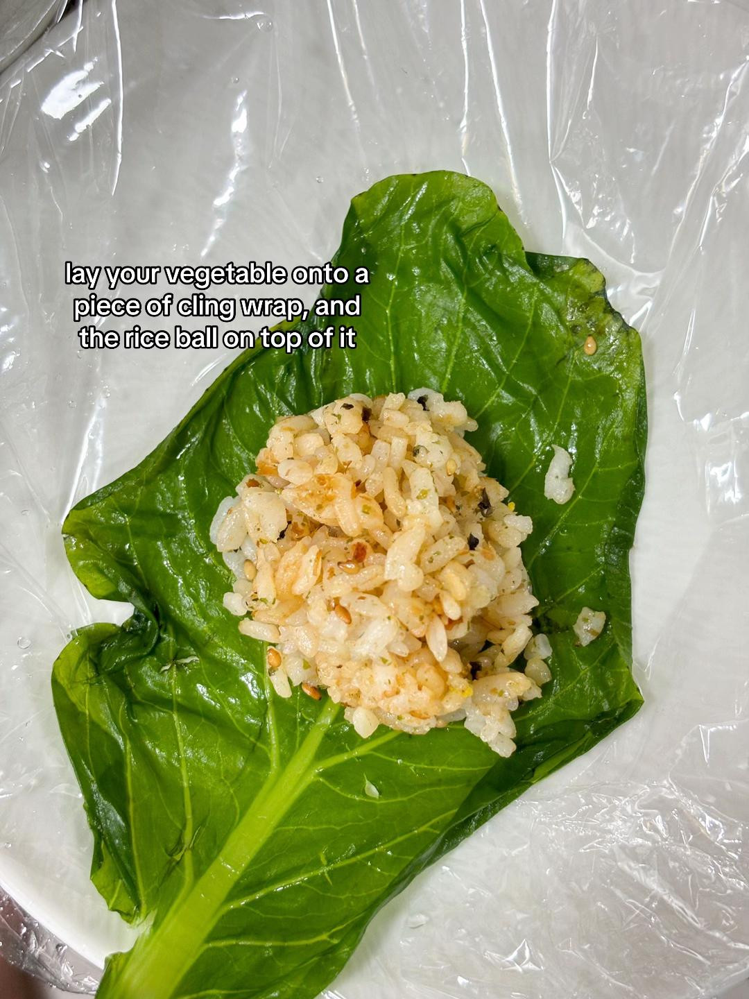 How to make cute green leaf wrapped temari sushi rice balls