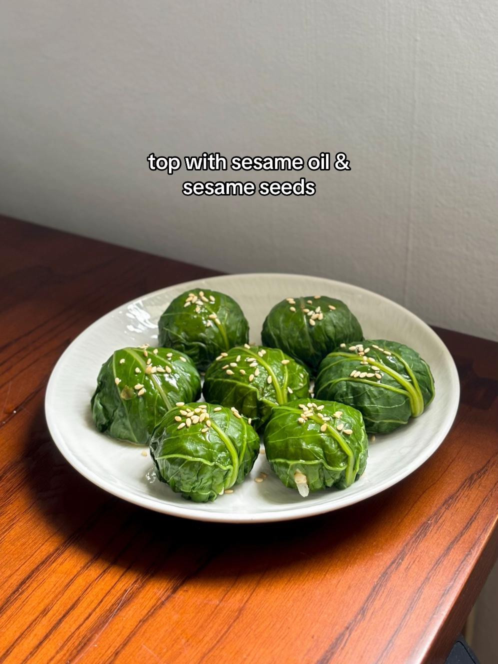 How to make cute green leaf wrapped temari sushi rice balls