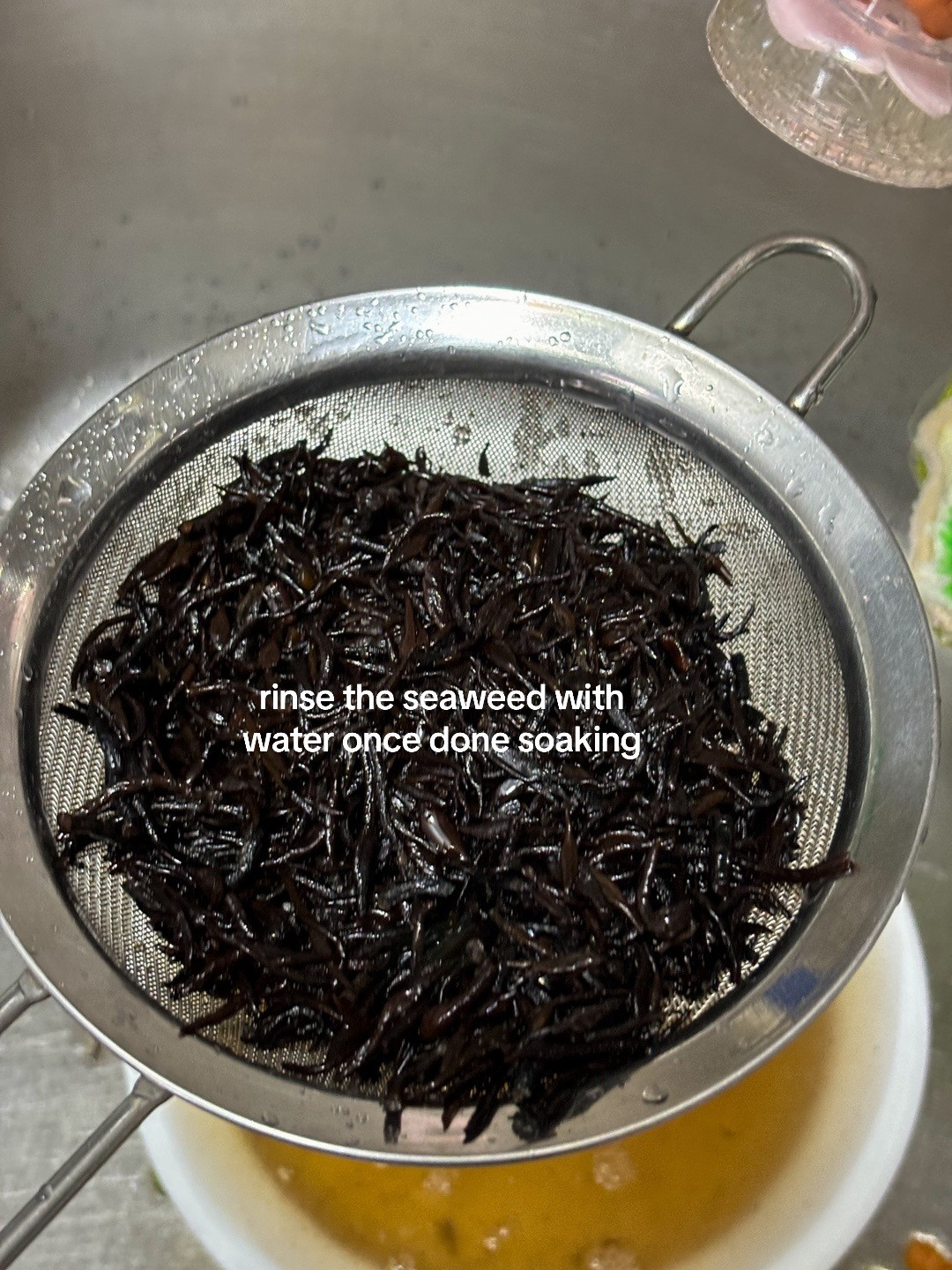 How to make Hijiki Seaweed Salad with homemade dashi broth from anchovies and kombu