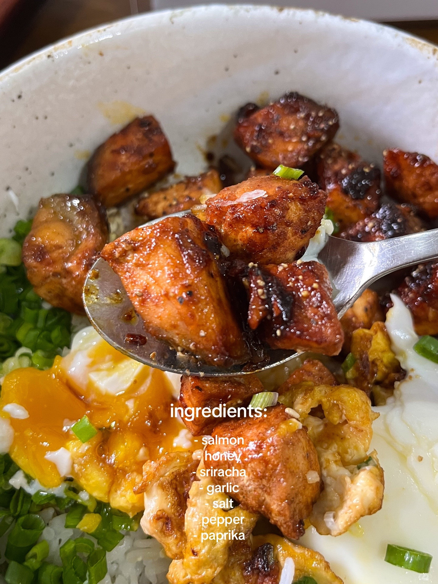 How to make honey sriracha salmon rice bowl with garlic, paprika, salt and pepper