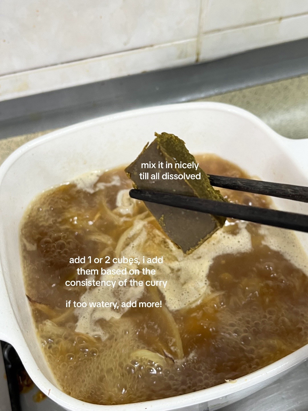 How to make Japanese curry udon with homemade dashi broth, pork, and egg