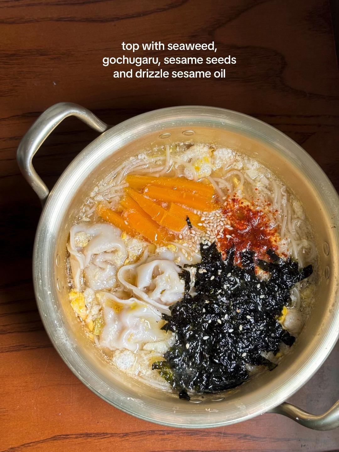 How to make Korean Kalguksu noodle soup with anchovy broth and dumplings