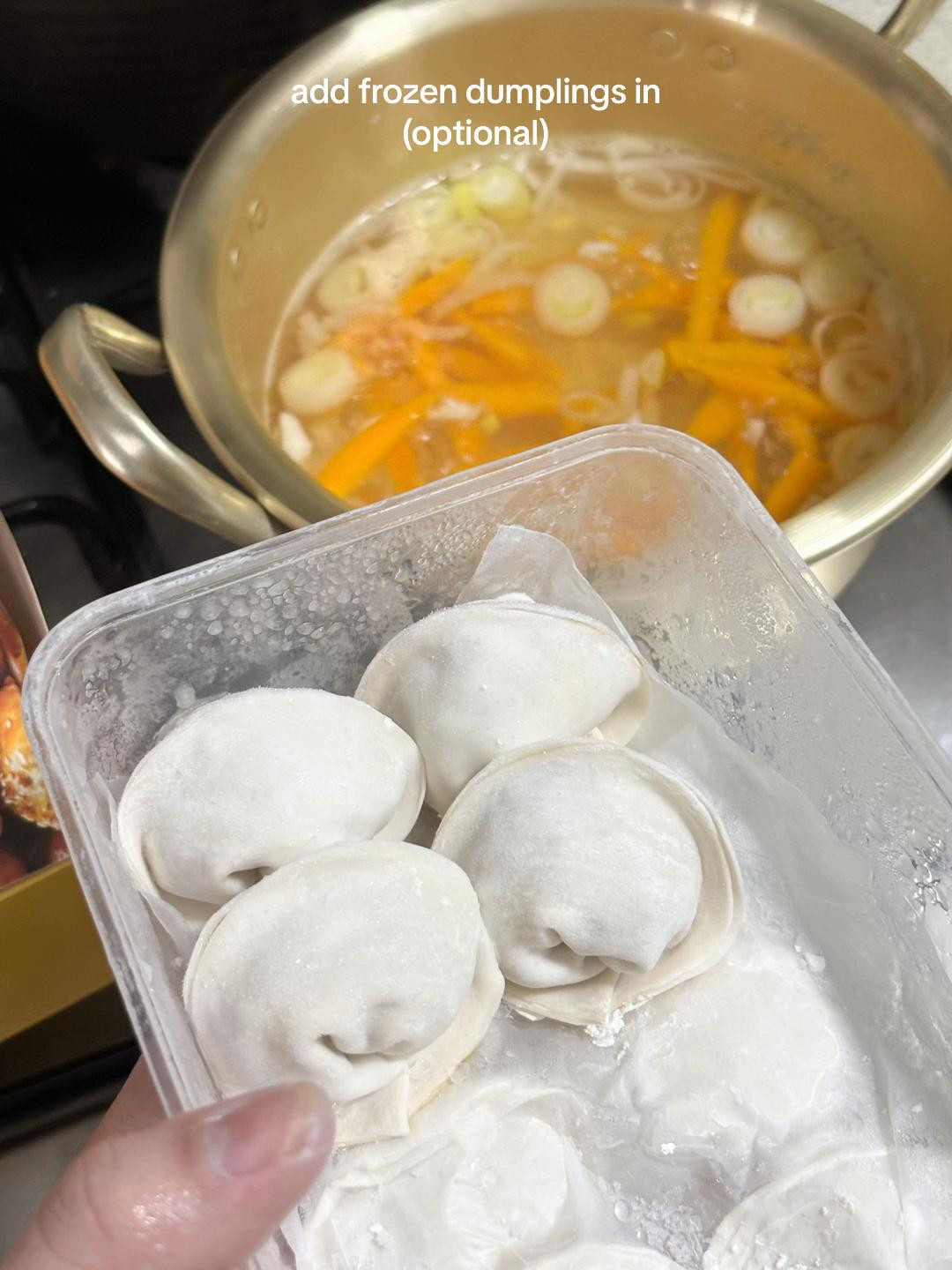 How to make Korean Kalguksu noodle soup with anchovy broth and dumplings