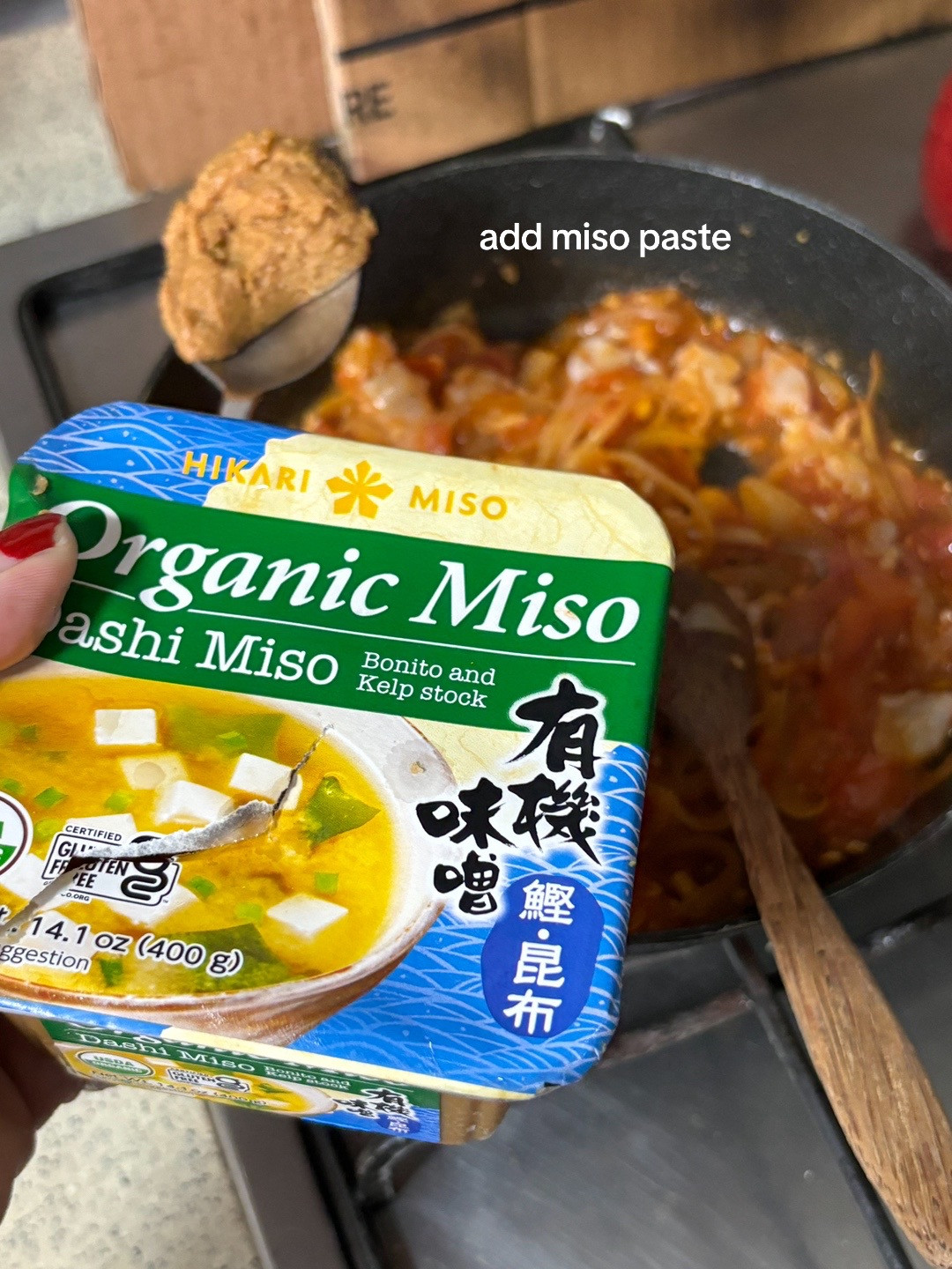 How to make miso tomato linguine with prawns