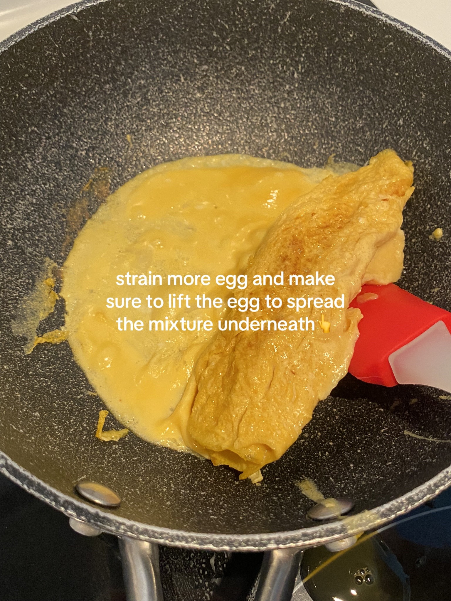 How to make Tamagoyaki: Japanese rolled omelette recipe with eggs, dashi, soy sauce and mirin for a smooth texture