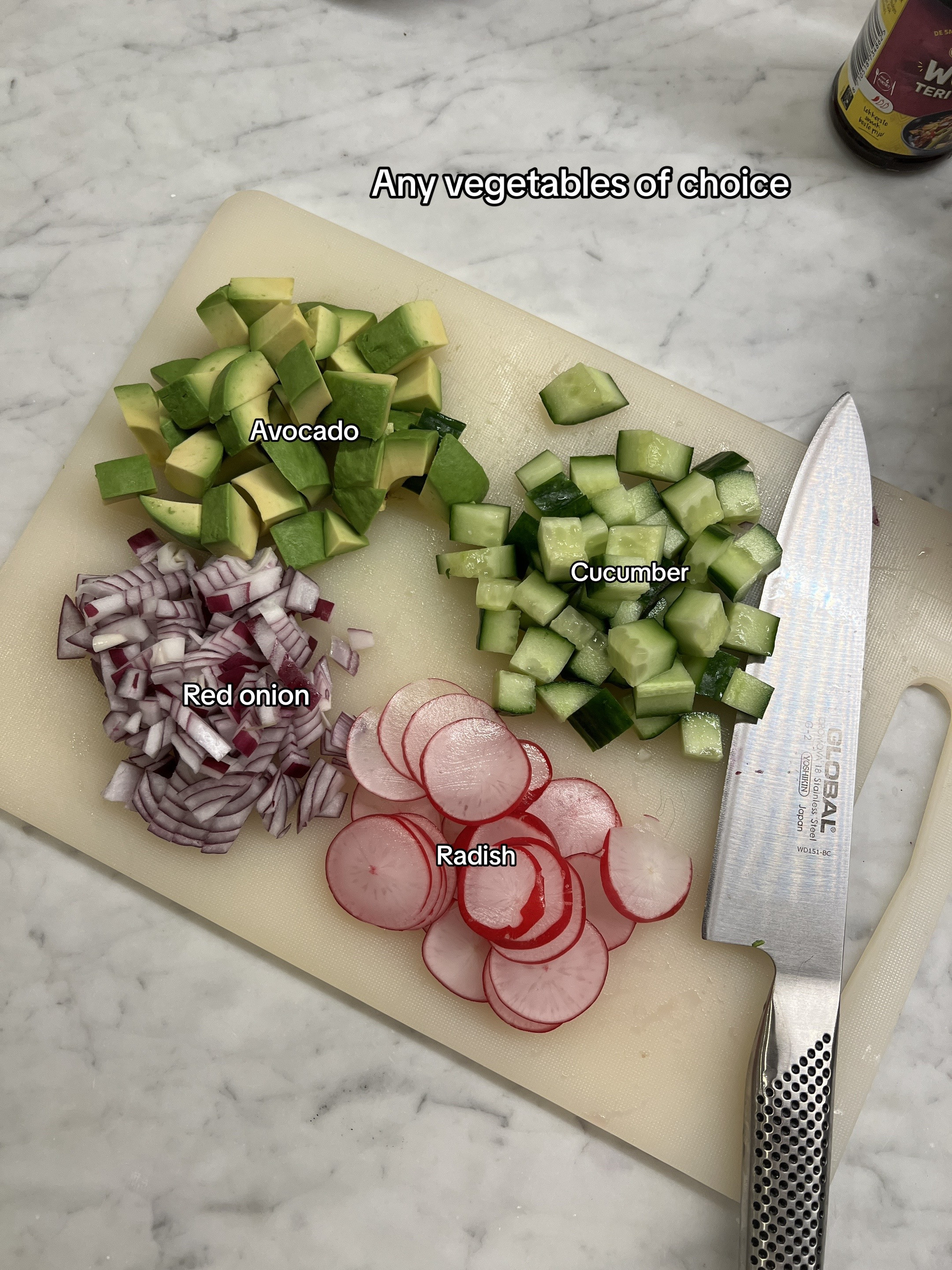 How to make Teriyaki Chicken Bowl with avocado, cucumber and radish