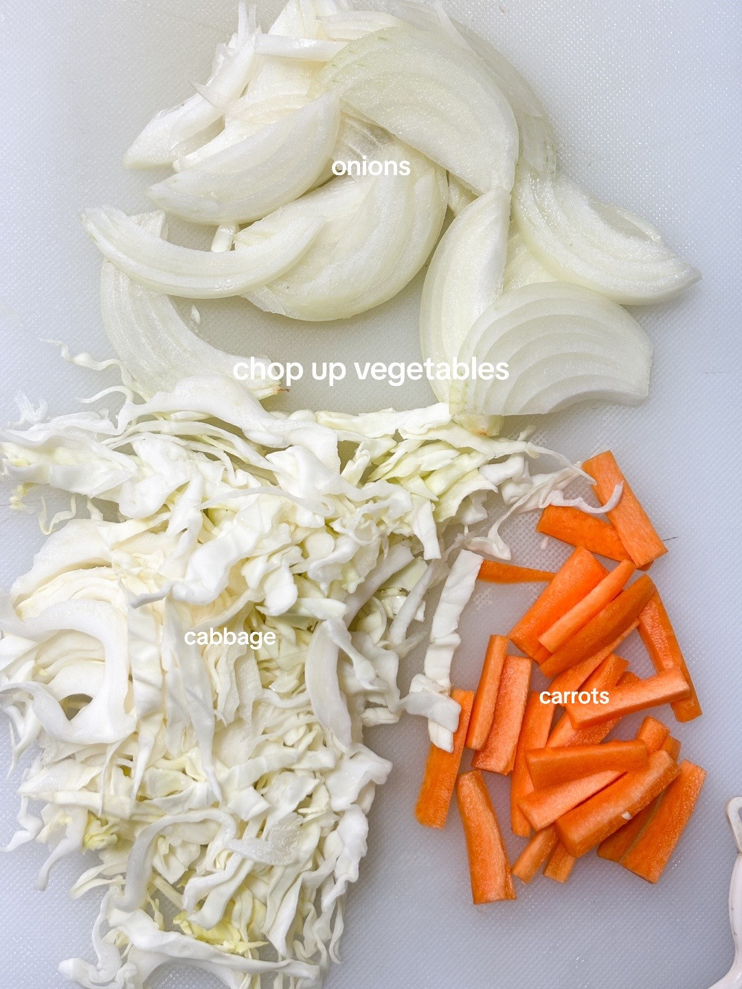 How to make Yaki Udon: A quick sweet and savoury noodle recipe with vegetables