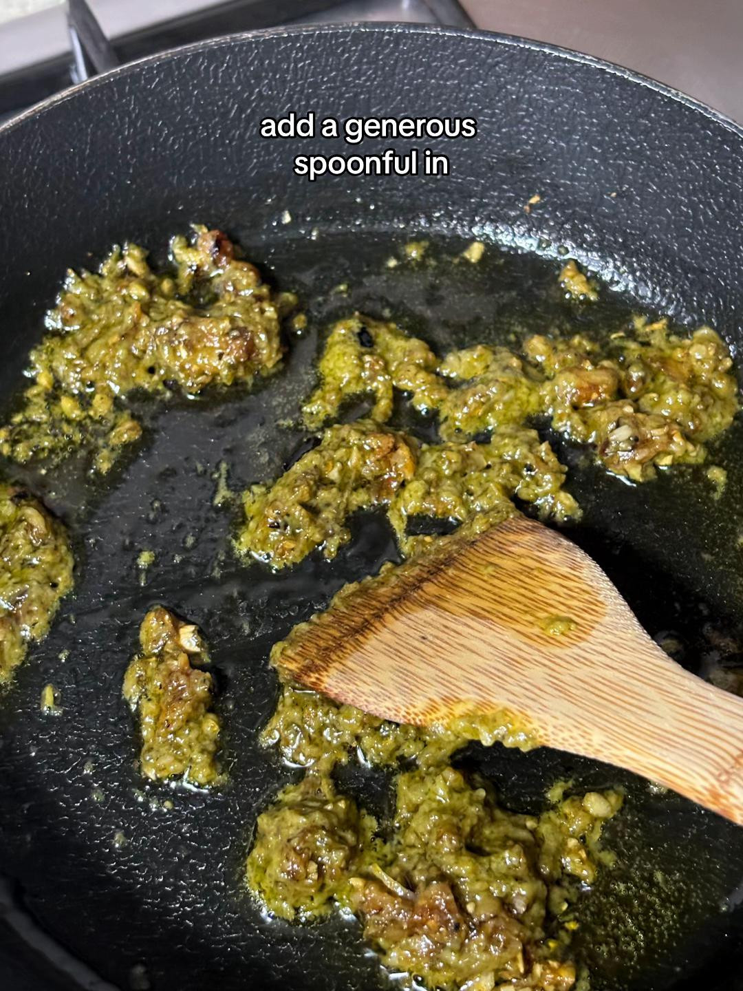 How to plate pesto pasta with minced garlic and Barilla Genovese sauce