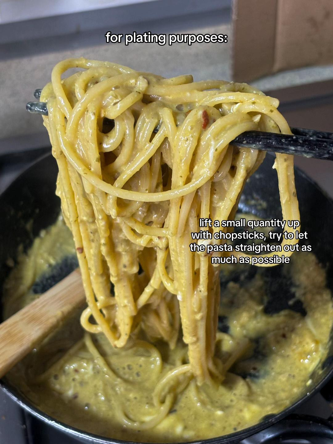 How to plate pesto pasta with minced garlic and Barilla Genovese sauce